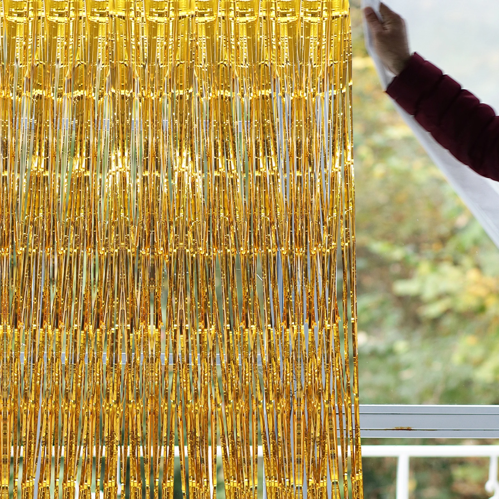 2pcs Metal Foil Fringe Curtain Tinsel Backdrop Streamer Decorations for Birthday Baby Shower Party Door Curtains Lightweight
2pcs Metal Foil Fringe Curtain Tinsel Backdrop Streamer Decorations for Birthday Baby Shower Party Door Curtains Lightweight
