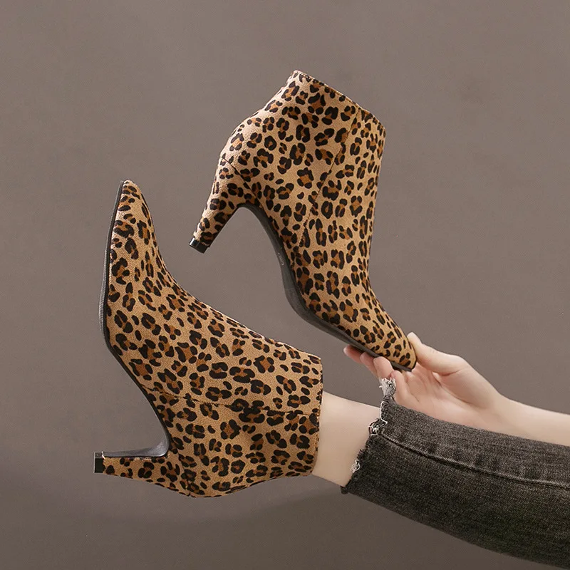 Boots Women Autumn Ankle Boots Sexy High Heels 7cm Leopard Short Winter Woman Boots Female Adult Shoes Casual Ladies Plus Size
Boots Women Autumn Ankle Boots Sexy High Heels 7cm Leopard Short Winter Woman Boots Female Adult Shoes Casual Ladies Plus Size
