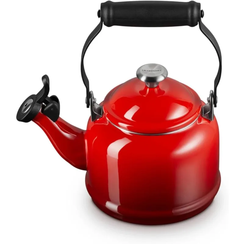 Чайник Le Creuset Demi из эмалированной стали с металлической отделкой, 1,25 л, цвет Cerise
Чайник Le Creuset Demi из эмалированной стали с металлической отделкой, 1,25 л, цвет Cerise