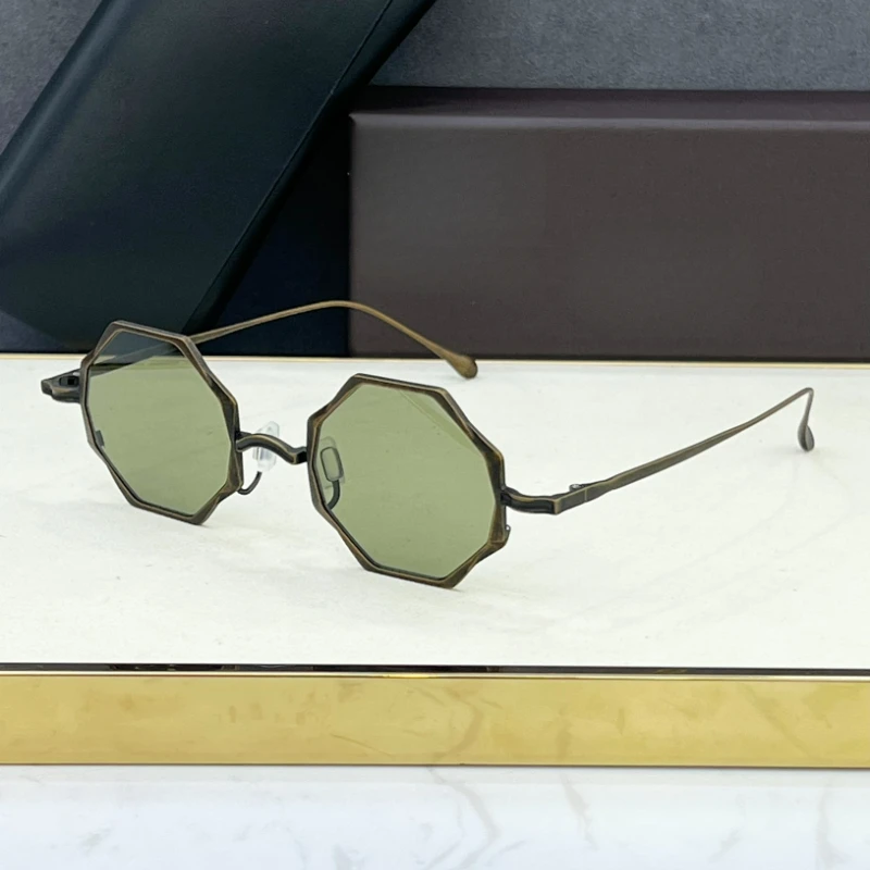 High Quality Vintage Titanium Polygon Round Sunglasses For Men Women Eyeglasses Japanese Style Designer Driving Travel Glasses
High Quality Vintage Titanium Polygon Round Sunglasses For Men Women Eyeglasses Japanese Style Designer Driving Travel Glasses