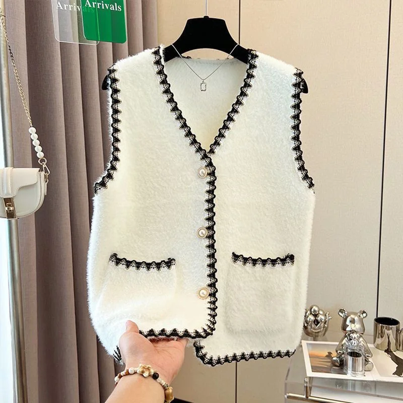 Knitted Autumn Winter Vest Loose Vest Outside the Spring Autumn Sweater Cardigan New Sleeveless Vest Top Fashionable
Knitted Autumn Winter Vest Loose Vest Outside the Spring Autumn Sweater Cardigan New Sleeveless Vest Top Fashionable