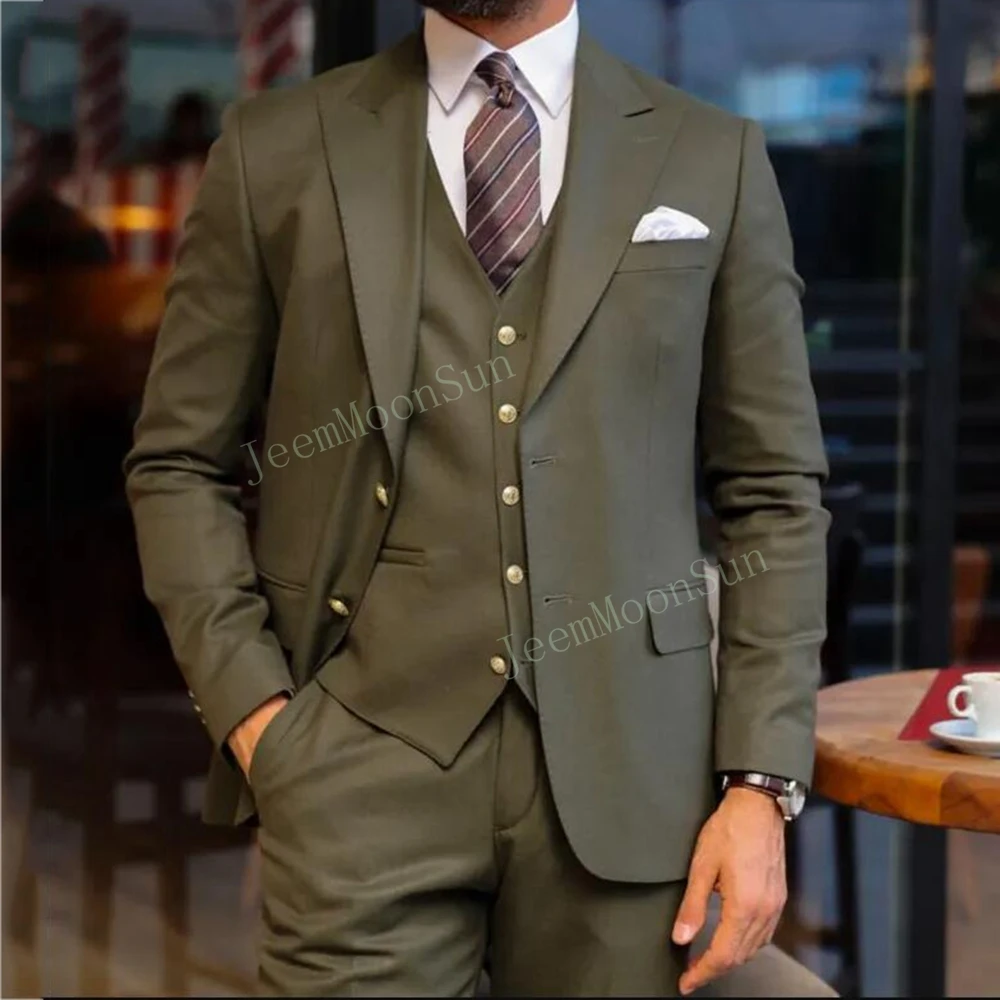 Green Suit For Men Peak Lapel Two Button Groom Wear 2025 Wedding Suit For Male Slim Fit 3 Pieces Tailor Made Blazer Vest Pants
Green Suit For Men Peak Lapel Two Button Groom Wear 2025 Wedding Suit For Male Slim Fit 3 Pieces Tailor Made Blazer Vest Pants