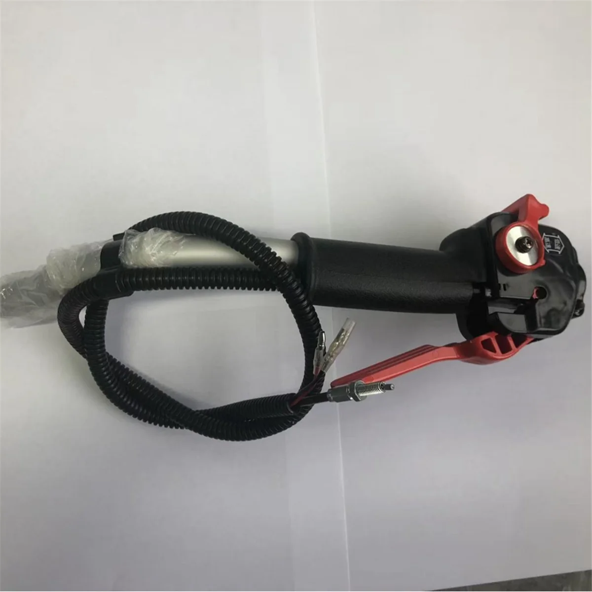 AA98 221465 Grass Trimmer Switch Handle for Maruyama BC2430H- Trimmer Garden Tool Trimmer Parts
AA98 221465 Grass Trimmer Switch Handle for Maruyama BC2430H- Trimmer Garden Tool Trimmer Parts