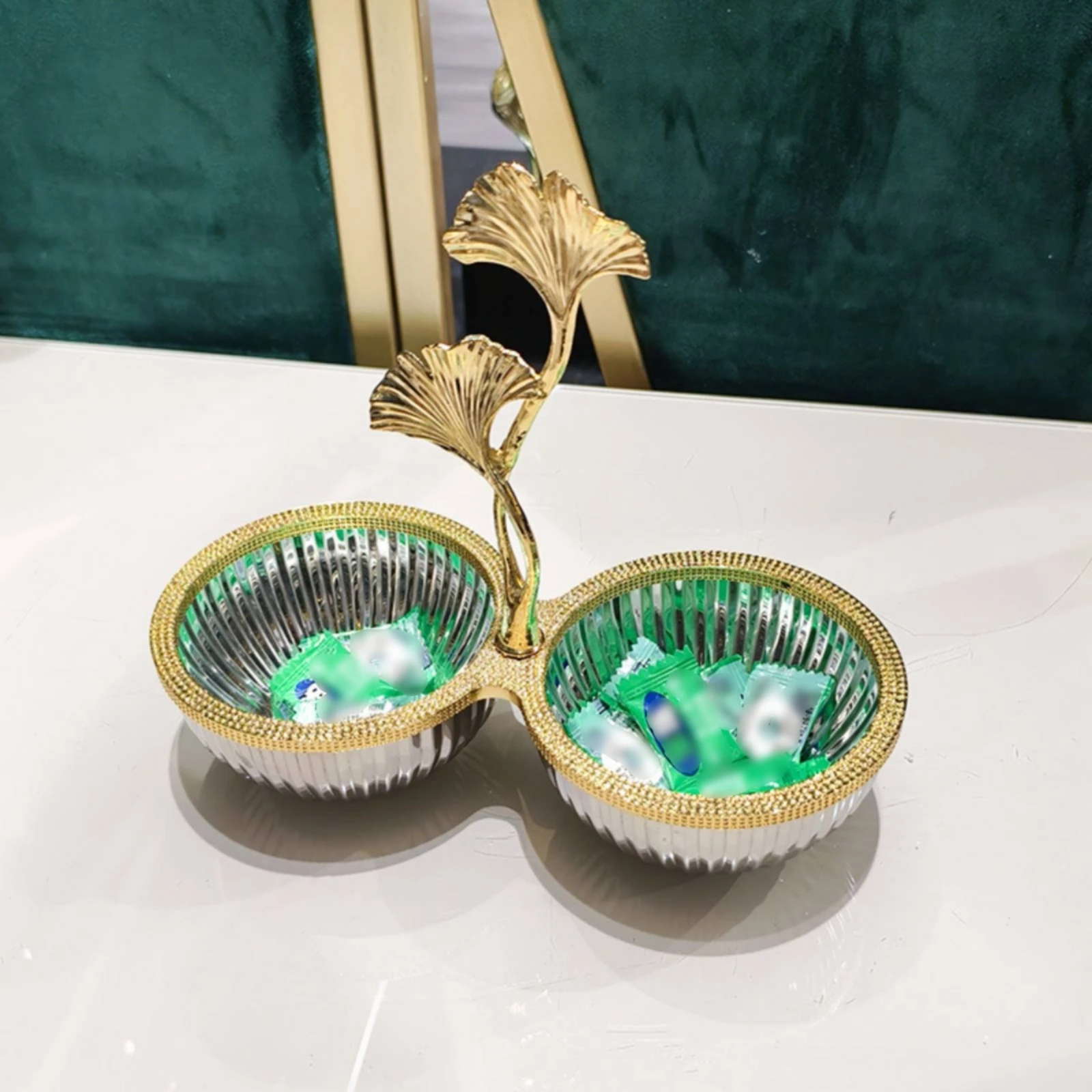 Connected Snack Bowls Leaf-Shaped Snack Bowl Nut Bowl Two-sectionCompartment Dishware Long-Lasting for Hosts, Tabletop
Connected Snack Bowls Leaf-Shaped Snack Bowl Nut Bowl Two-sectionCompartment Dishware Long-Lasting for Hosts, Tabletop