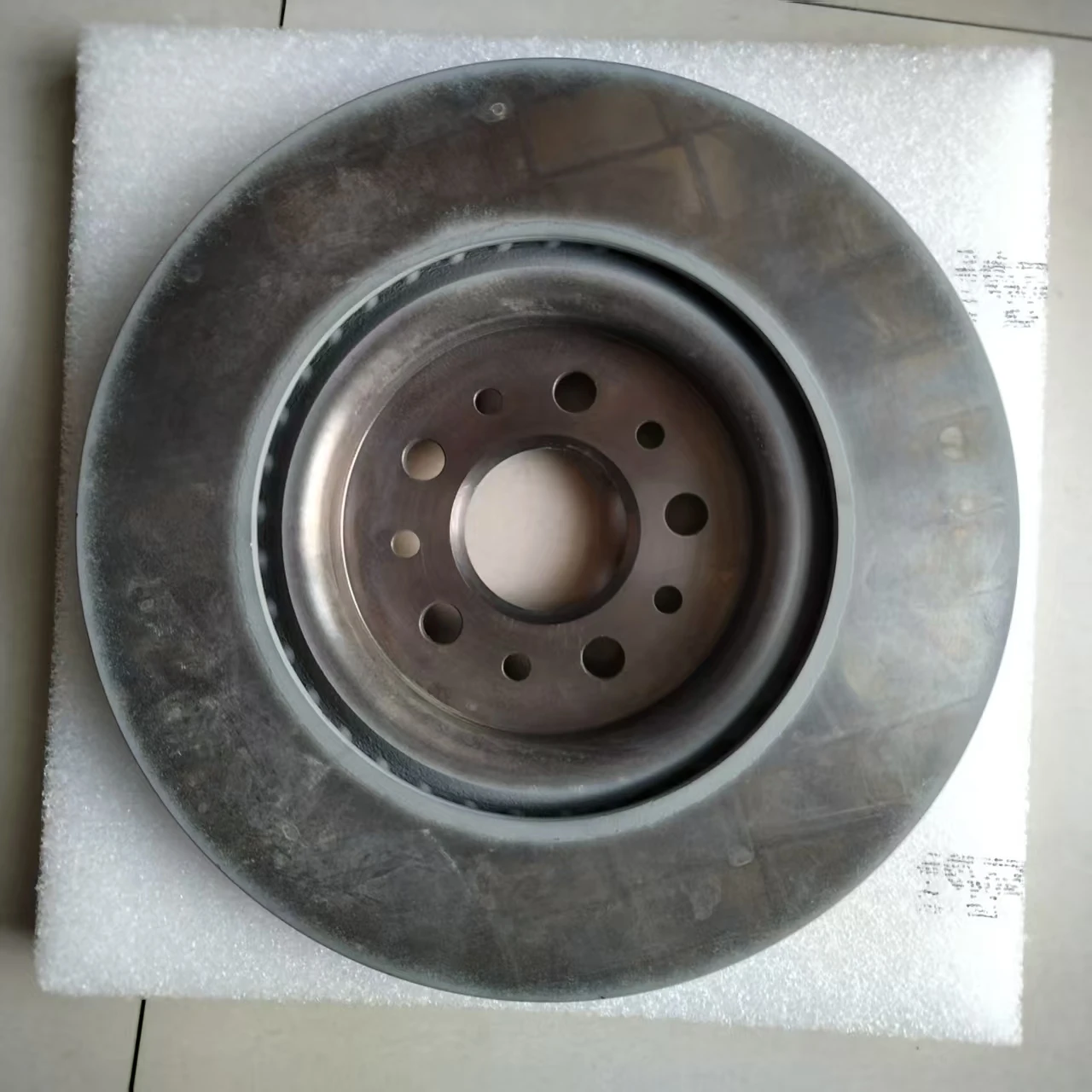 High Quality Original Levante 670038175 Front Brake Disc
High Quality Original Levante 670038175 Front Brake Disc