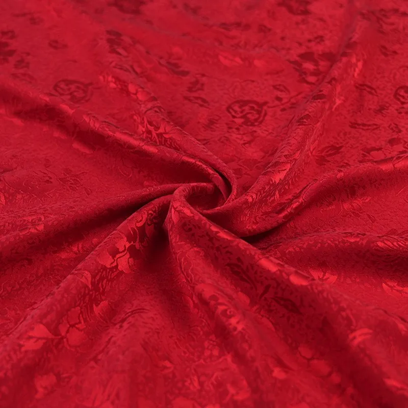 The new Chinese-style Hanfu cheongsam upper garment made of pure red silk and is real fabric
The new Chinese-style Hanfu cheongsam upper garment made of pure red silk and is real fabric