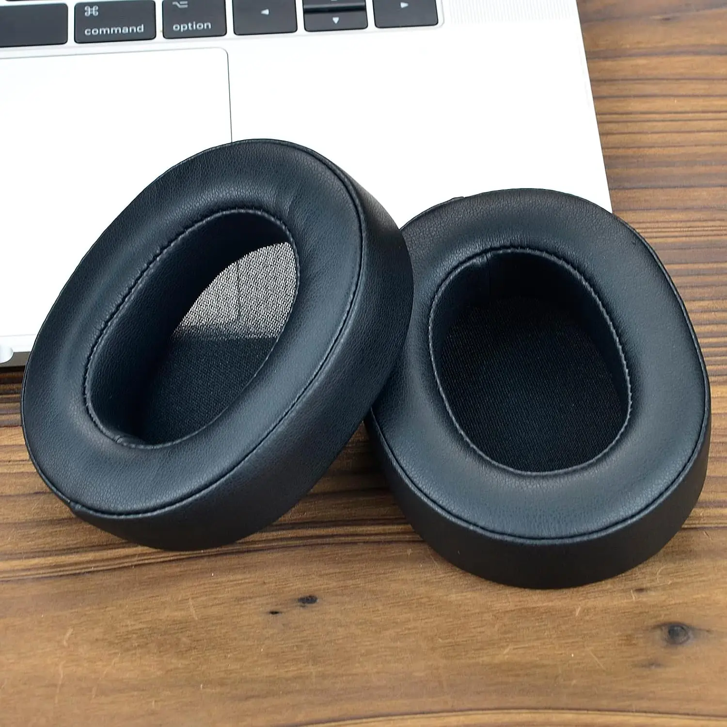 Replacement Ear Pads for Sony WH-1000XM5 Headphones Memory Sponge Sleeves Cover Case Repair Parts Ear Cups Earmuffs
Replacement Ear Pads for Sony WH-1000XM5 Headphones Memory Sponge Sleeves Cover Case Repair Parts Ear Cups Earmuffs