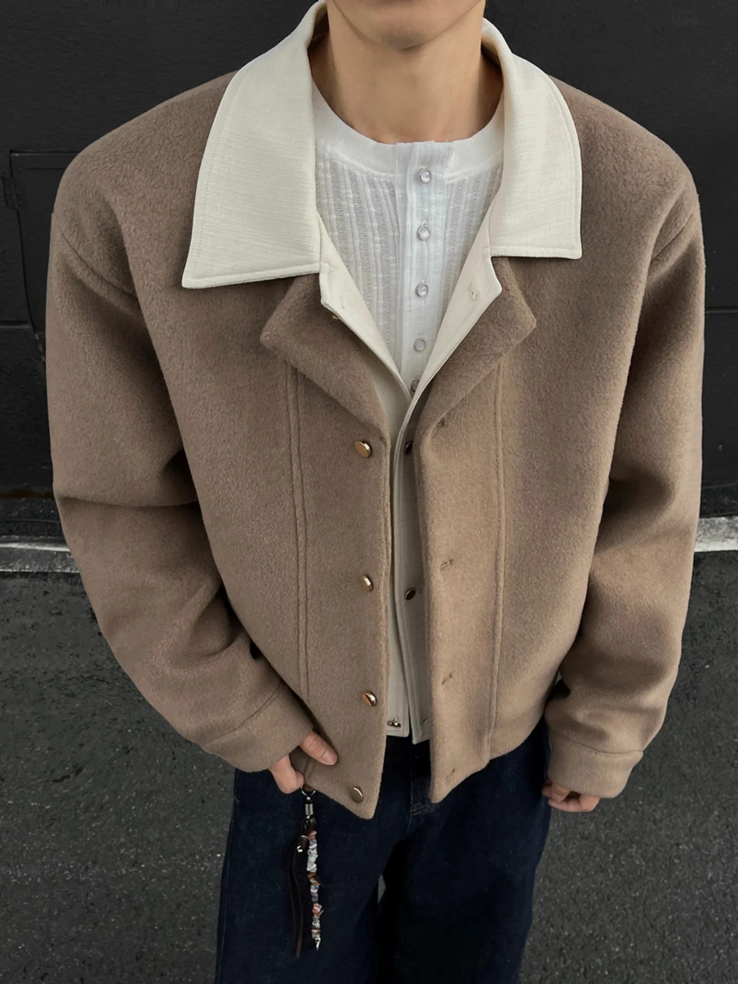 Men's ort Thiened Double Layer Collar Woolen Coat Faionable Splicing Color Design Winter Warm Lightweight Luxury Men's ...
Men's ort Thiened Double Layer Collar Woolen Coat Faionable Splicing Color Design Winter Warm Lightweight Luxury Men's ...