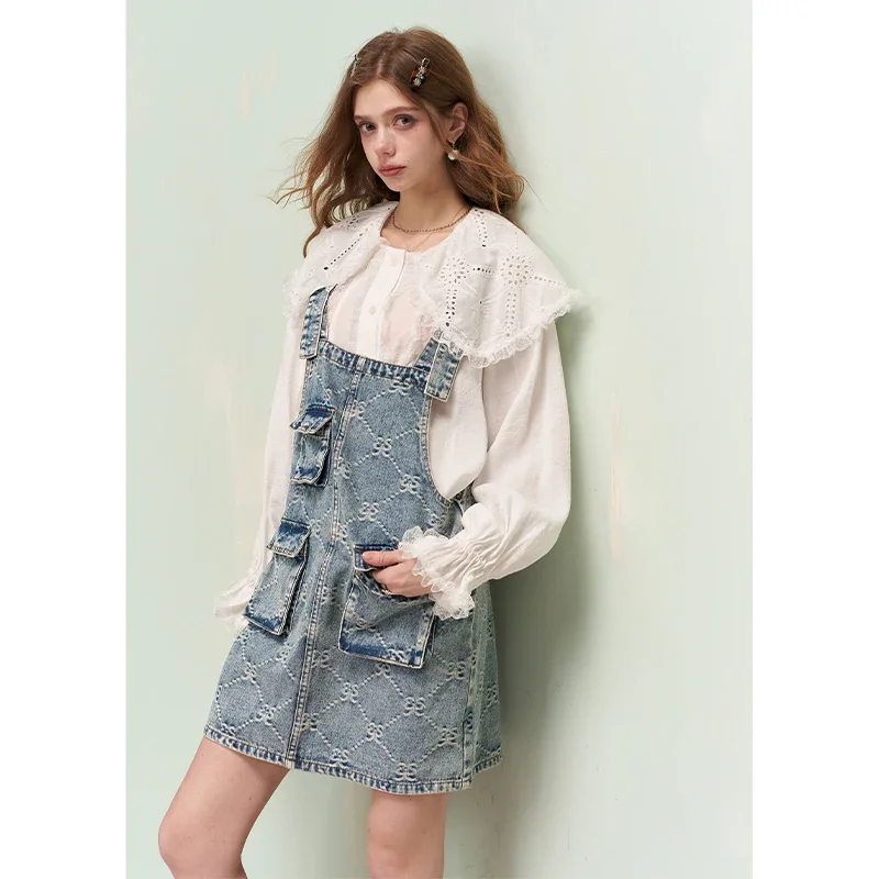 ELFSACK Denim Dress with Bow Embroidered, Distressed Denim Pocket Design, A-line Cut for Streetwear & Casual Summer
ELFSACK Denim Dress with Bow Embroidered, Distressed Denim Pocket Design, A-line Cut for Streetwear & Casual Summer