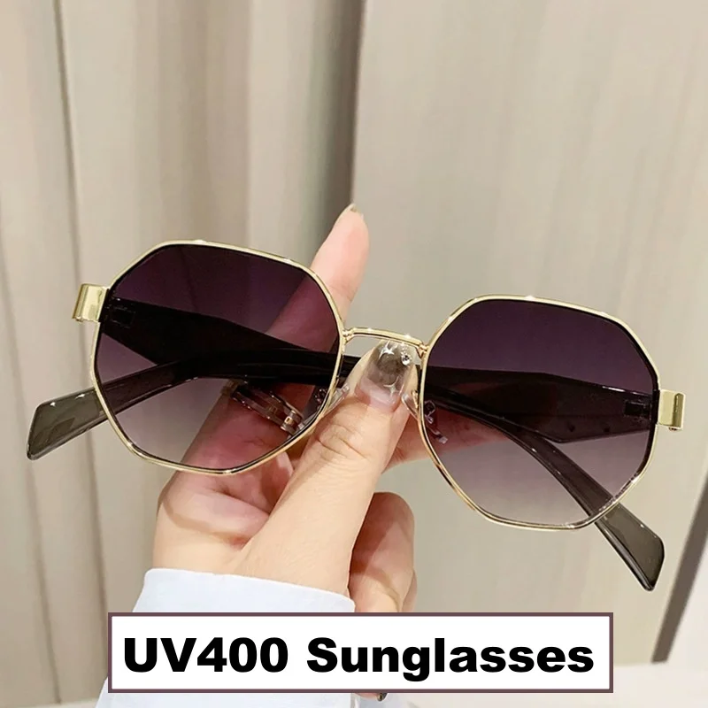 2025 Men Women Fashion UV400 Sunglasses Luxury Polygonal Eye Protection Sun Glasses Trendy Retro Driving Sports Goggle Shades
2025 Men Women Fashion UV400 Sunglasses Luxury Polygonal Eye Protection Sun Glasses Trendy Retro Driving Sports Goggle Shades
