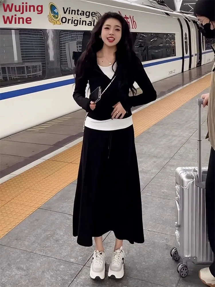 Casual Two-Piece Set Women's Spring 2025 New Color Blo Hoodie f Skirt Two-Piece Set Small Size Faion Ensemble
Casual Two-Piece Set Women's Spring 2025 New Color Blo Hoodie f Skirt Two-Piece Set Small Size Faion Ensemble