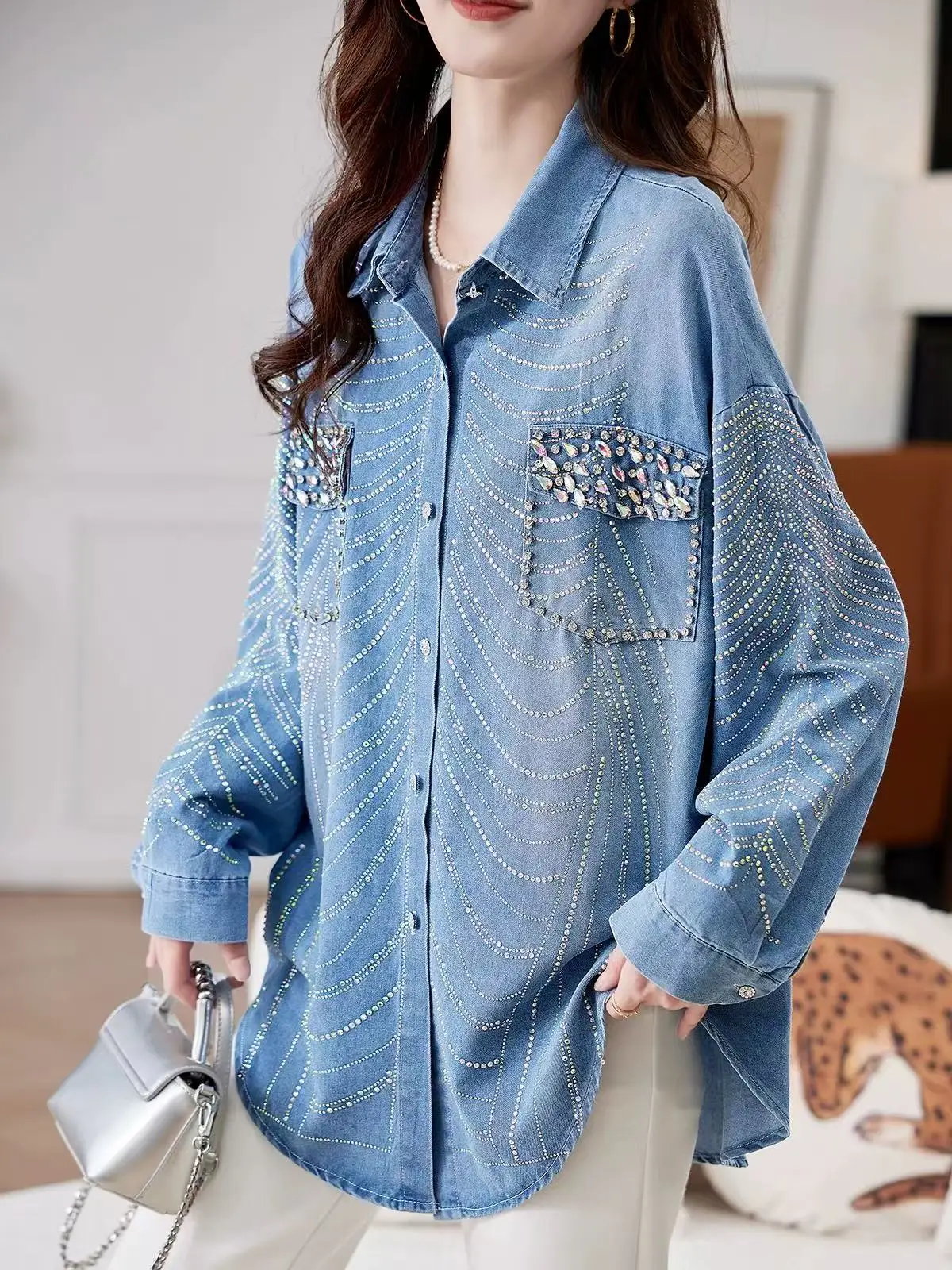 Luxury Bling Saprkle Diamonds High Street Oversized Denim Shirts Blouses Women's Spring Autumn Y2K Denim Tops Woman Clothes
Luxury Bling Saprkle Diamonds High Street Oversized Denim Shirts Blouses Women's Spring Autumn Y2K Denim Tops Woman Clothes