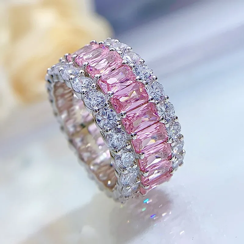 SpringQiaoer 925 Sterling Silver Pink Simulated Moissanite Gemstone Engagement Ring Women Men Wedding Band Fine Jewelry
SpringQiaoer 925 Sterling Silver Pink Simulated Moissanite Gemstone Engagement Ring Women Men Wedding Band Fine Jewelry