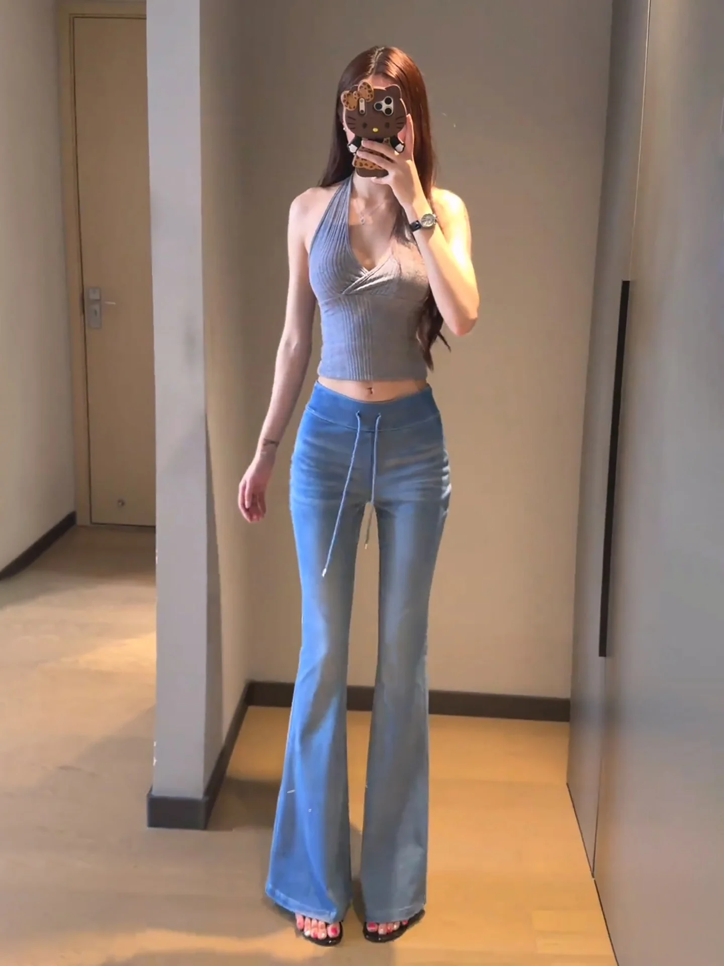 American Style Spicy Girl Lightweight Breathable Micro Flared Denim Pants Women's Drawstring Hip Enlarging Elastic Slimming L...
American Style Spicy Girl Lightweight Breathable Micro Flared Denim Pants Women's Drawstring Hip Enlarging Elastic Slimming L...