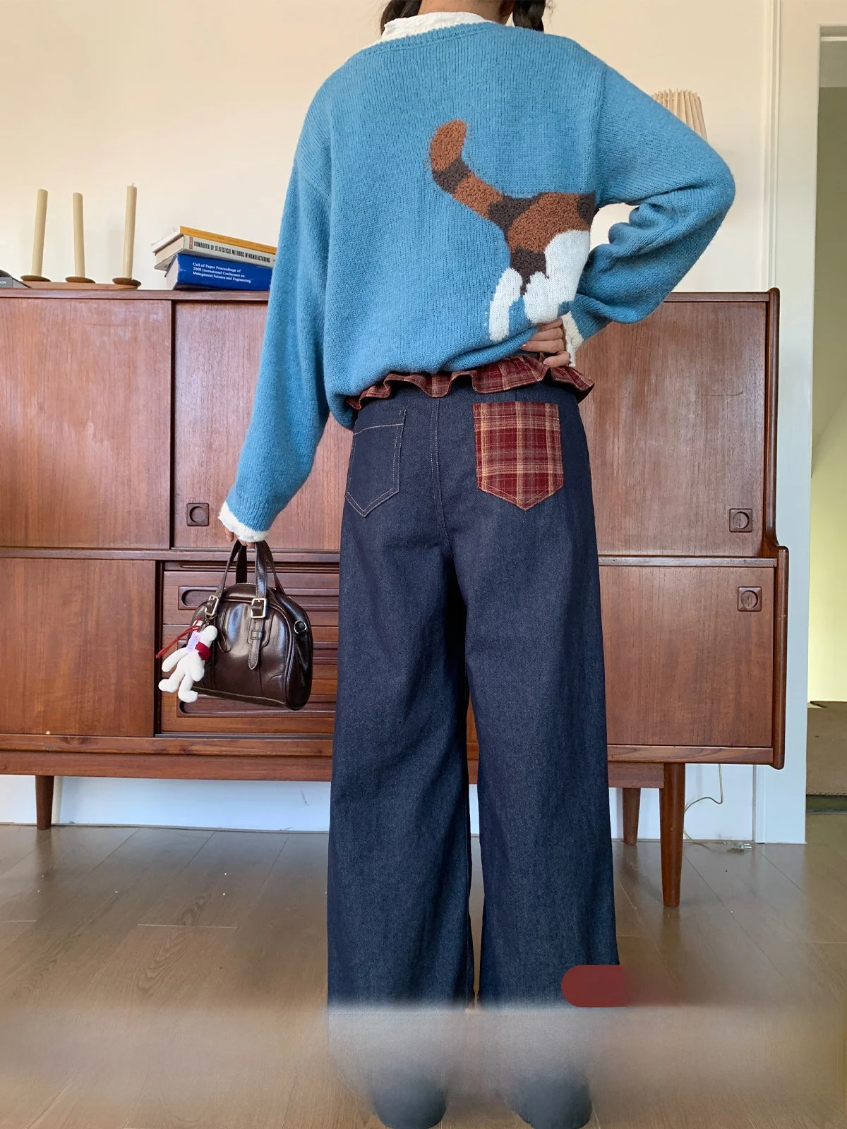 Deep Blue Plaid Loose Straight Leg Retro Color Blo Sweet Sle Women's Jeans Casual Cotton Trousers for Spring Autumn
Deep Blue Plaid Loose Straight Leg Retro Color Blo Sweet Sle Women's Jeans Casual Cotton Trousers for Spring Autumn