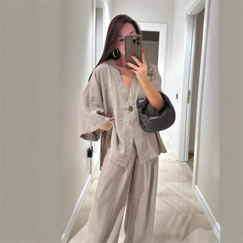Women Casual V Neck Loose Cuffs One Button Shirt Long Pants Suit 2 Piece Sets Womens Outfits Loose High Waist Wide Leg Pant Sets
Women Casual V Neck Loose Cuffs One Button Shirt Long Pants Suit 2 Piece Sets Womens Outfits Loose High Waist Wide Leg Pant Sets
