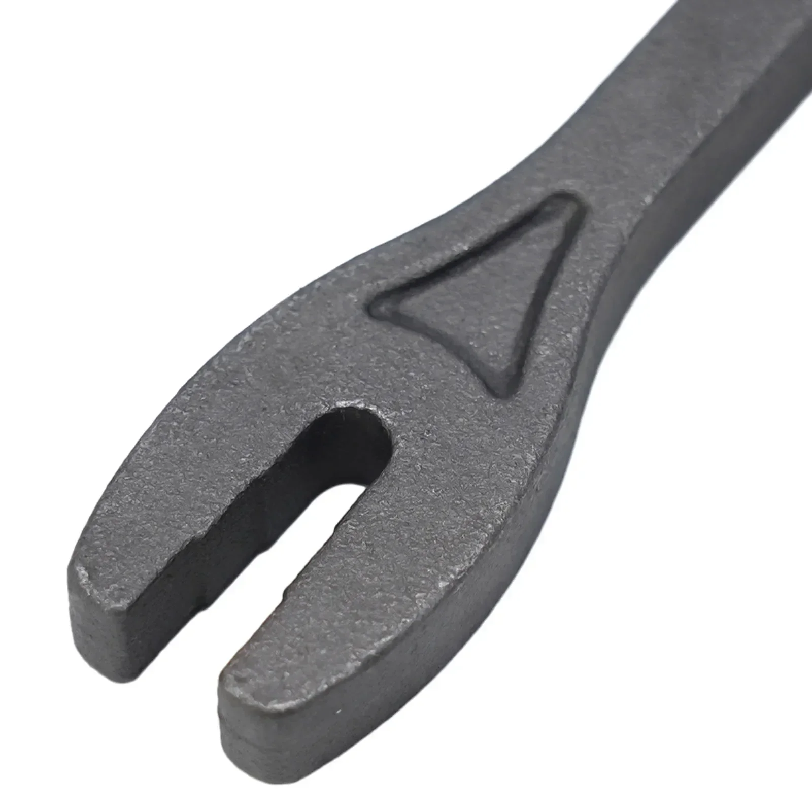 6 In 1 1x Spoke Wrench Metal Black 4.13x0.86x0.35in For Car For Motorcycle 10.5x2.2x0.9cm Hot Sale High Quality
6 In 1 1x Spoke Wrench Metal Black 4.13x0.86x0.35in For Car For Motorcycle 10.5x2.2x0.9cm Hot Sale High Quality