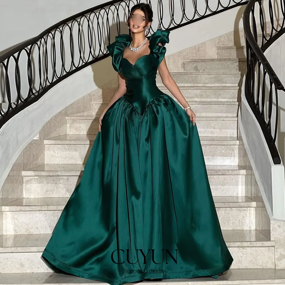 CUYUN Customized Dark Green Luxury Evening Gown Ruffled Straps Princess A Line Women Birthday Party Dress Long Prom Gown
CUYUN Customized Dark Green Luxury Evening Gown Ruffled Straps Princess A Line Women Birthday Party Dress Long Prom Gown