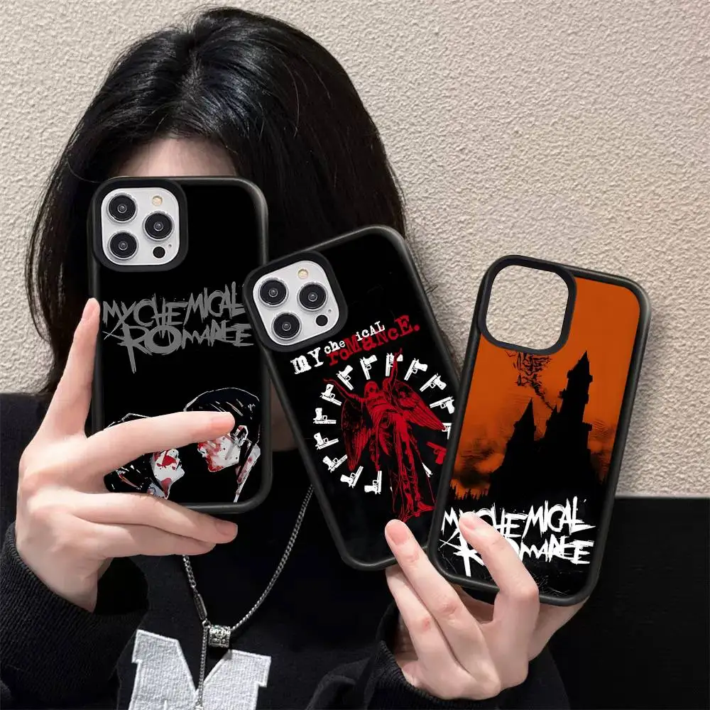 1pc Rock Band My C-Chemical R-Romance PC+TPU Protective Phone Case For IPhone 17 16 Pro Max 15 Plus 14 13 12 11 Cover
1pc Rock Band My C-Chemical R-Romance PC+TPU Protective Phone Case For IPhone 17 16 Pro Max 15 Plus 14 13 12 11 Cover