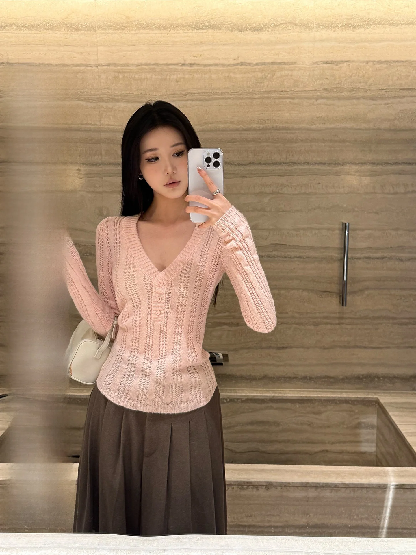 Slimming V-Ne Hollow out Knitwear Women's Sle Korean Faion Long Sve Regular Length Button Closure Girls' Clothes
Slimming V-Ne Hollow out Knitwear Women's Sle Korean Faion Long Sve Regular Length Button Closure Girls' Clothes