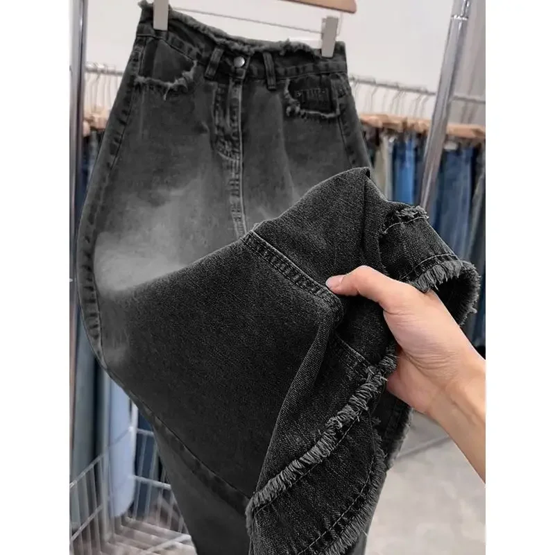 2024 High Waisted Slit Thin Denim Skirt for Women's Changchun Summer Slim Fit High Waisted A-bag Buttocks Long Skirt P649
2024 High Waisted Slit Thin Denim Skirt for Women's Changchun Summer Slim Fit High Waisted A-bag Buttocks Long Skirt P649