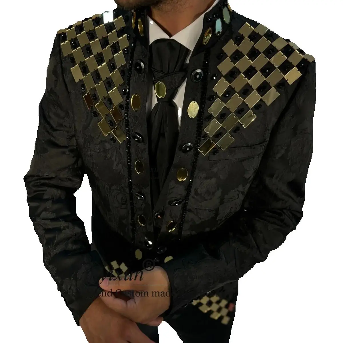 Fashion Jacquard Men Suits Luxury Beaded Crystals Groom Wedding Tuxedos 3 Pieces Sets Male Prom Blazers Customized Costume Homme
Fashion Jacquard Men Suits Luxury Beaded Crystals Groom Wedding Tuxedos 3 Pieces Sets Male Prom Blazers Customized Costume Homme