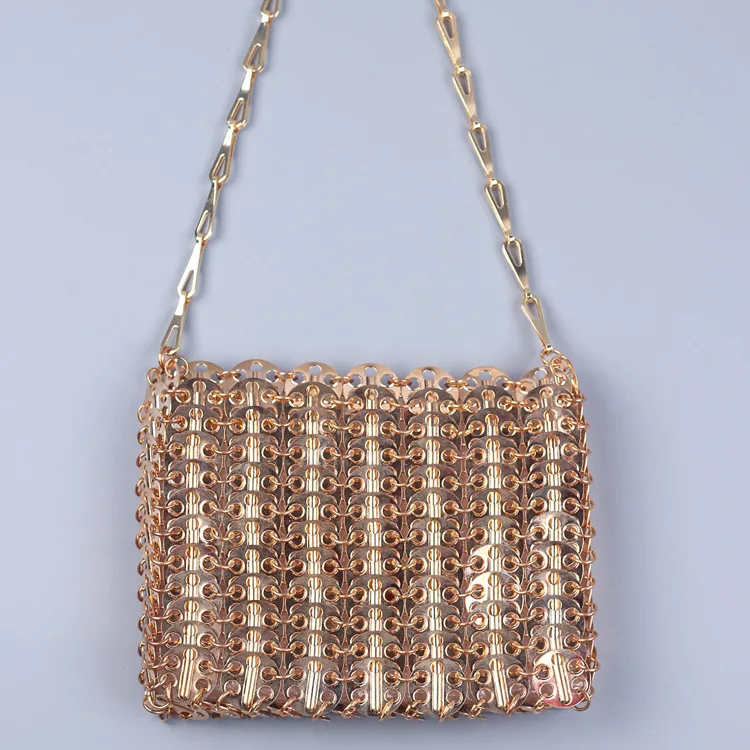 Women Bags Designer Silver Metal Sequins Chain Woven Bag Hollow Evening Bags Clutch Female Travel Holiday Shoulder Bag Handbag
Women Bags Designer Silver Metal Sequins Chain Woven Bag Hollow Evening Bags Clutch Female Travel Holiday Shoulder Bag Handbag