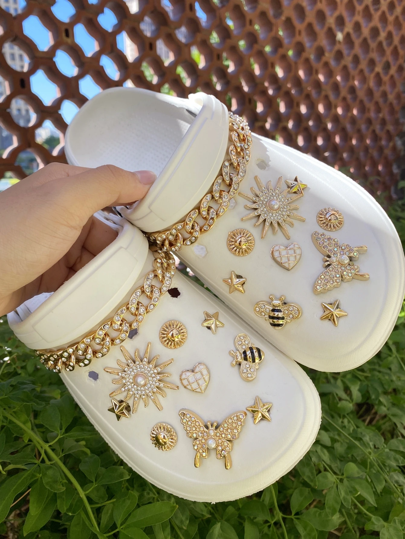 20 pieces (pearl sunflowers, butterflies, little stars, little bees, hearts, etc.) accessories - easy-to-install detachable DIY
20 pieces (pearl sunflowers, butterflies, little stars, little bees, hearts, etc.) accessories - easy-to-install detachable DIY