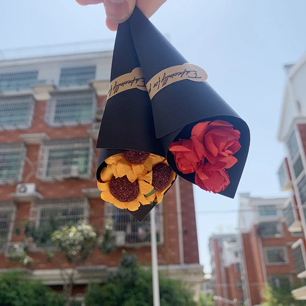 20Pcs Mini Bouquet Decoration Dried Flower Set Natural Scene Ornament for Study Room Dining Room Wedding Party Floral Display
20Pcs Mini Bouquet Decoration Dried Flower Set Natural Scene Ornament for Study Room Dining Room Wedding Party Floral Display