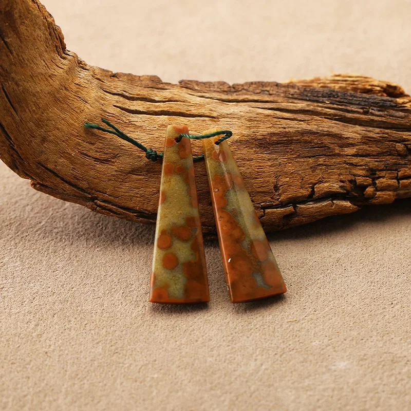 Natural Elongated triangular Ocean Stone Earrings Beads for Jewelry Making, Handmade Natural stones beads 36*12*4mm 5.2g
Natural Elongated triangular Ocean Stone Earrings Beads for Jewelry Making, Handmade Natural stones beads 36*12*4mm 5.2g
