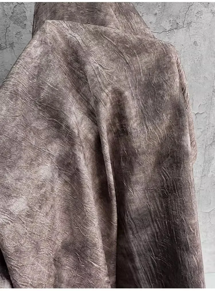 1 ярд Ретро морщинистые серые ткани для одежды Складная текстура смешивания швейных аксессуаров Пальто, верхняя одежда, дизайнерская ткань для костюма 
1 ярд Ретро морщинистые серые ткани для одежды Складная текстура смешивания швейных аксессуаров Пальто, верхняя одежда, дизайнерская ткань для костюма