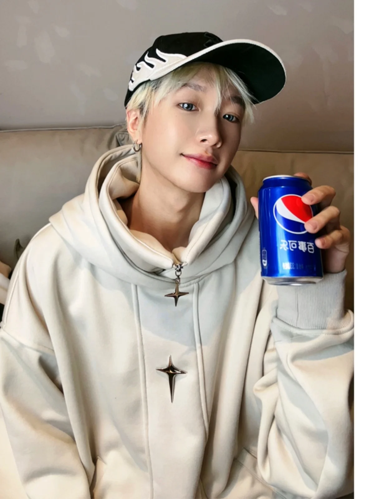 Spring Autumn Men's Hoodie Heavyweight High Collar Jaet American Street Sle Retro Cool Zipper Loose Fit Casual Wear
Spring Autumn Men's Hoodie Heavyweight High Collar Jaet American Street Sle Retro Cool Zipper Loose Fit Casual Wear