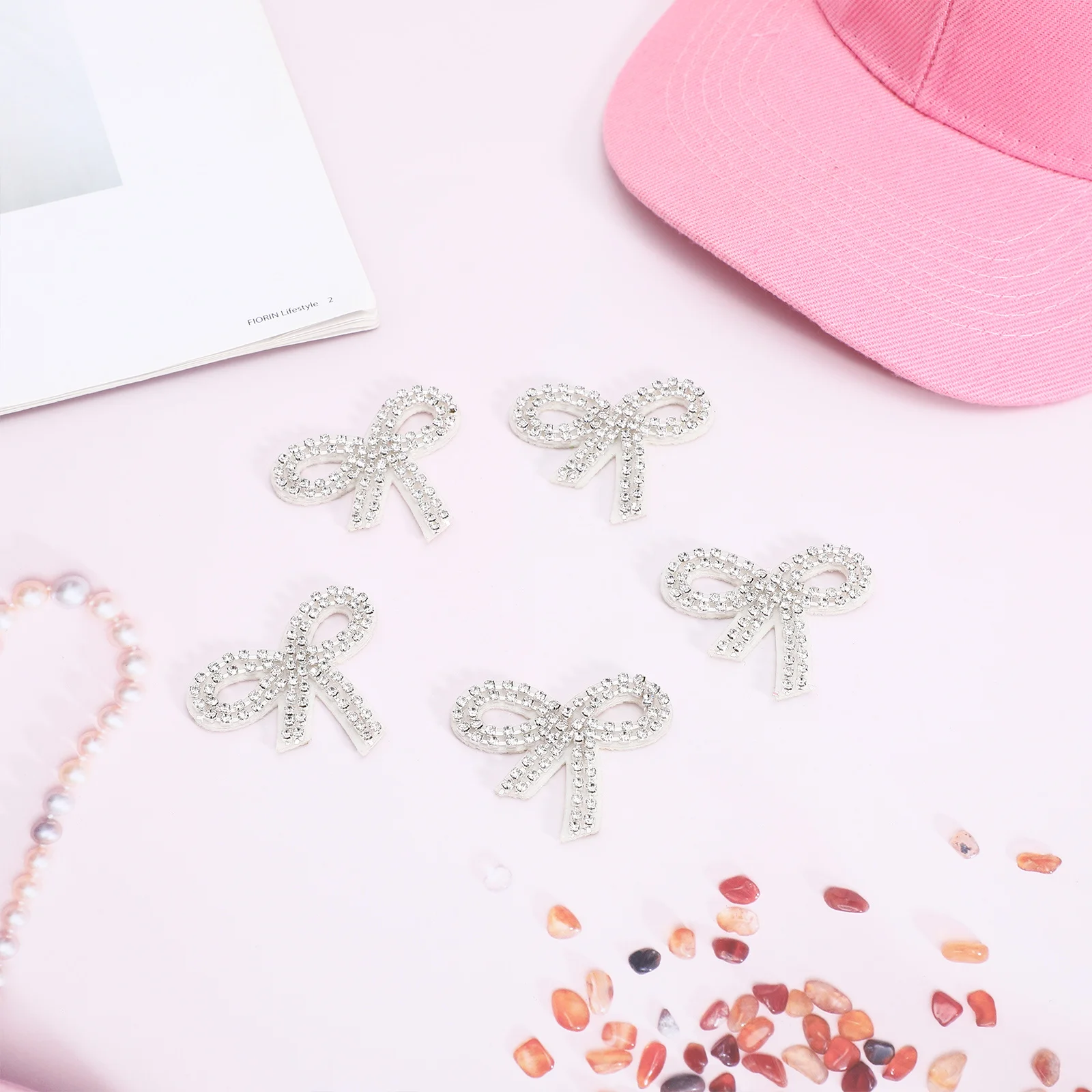 5pcs Rhinestone Bow Patches Iron On Appliques For Clothes Hats Jackets Shiny Decorative Embellishment Garment Repair
5pcs Rhinestone Bow Patches Iron On Appliques For Clothes Hats Jackets Shiny Decorative Embellishment Garment Repair