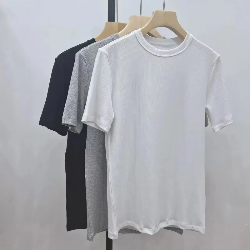 LXUURY Tops Simple Leisure Slim Solid Color Short-sleeved Top T-shirt 2025 Spring and Summer New
LXUURY Tops Simple Leisure Slim Solid Color Short-sleeved Top T-shirt 2025 Spring and Summer New