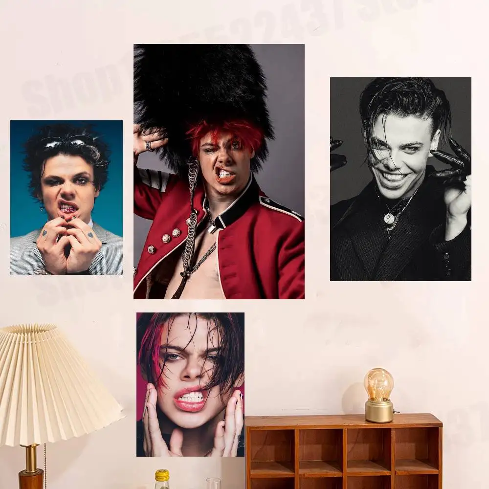 HOT Actor Singer Y-Yungblud Poster HD Art Sticky Wall Waterproof For Bedroom Game Room Wall Home Decor Gifts
HOT Actor Singer Y-Yungblud Poster HD Art Sticky Wall Waterproof For Bedroom Game Room Wall Home Decor Gifts