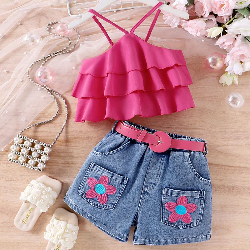 3Piece Sets Summer Toddler Girl Clothes Korean Fashion Sleeveless Baby Tops+Denim Flower Shorts+Belt Boutique Kids Clothing B051
3Piece Sets Summer Toddler Girl Clothes Korean Fashion Sleeveless Baby Tops+Denim Flower Shorts+Belt Boutique Kids Clothing B051