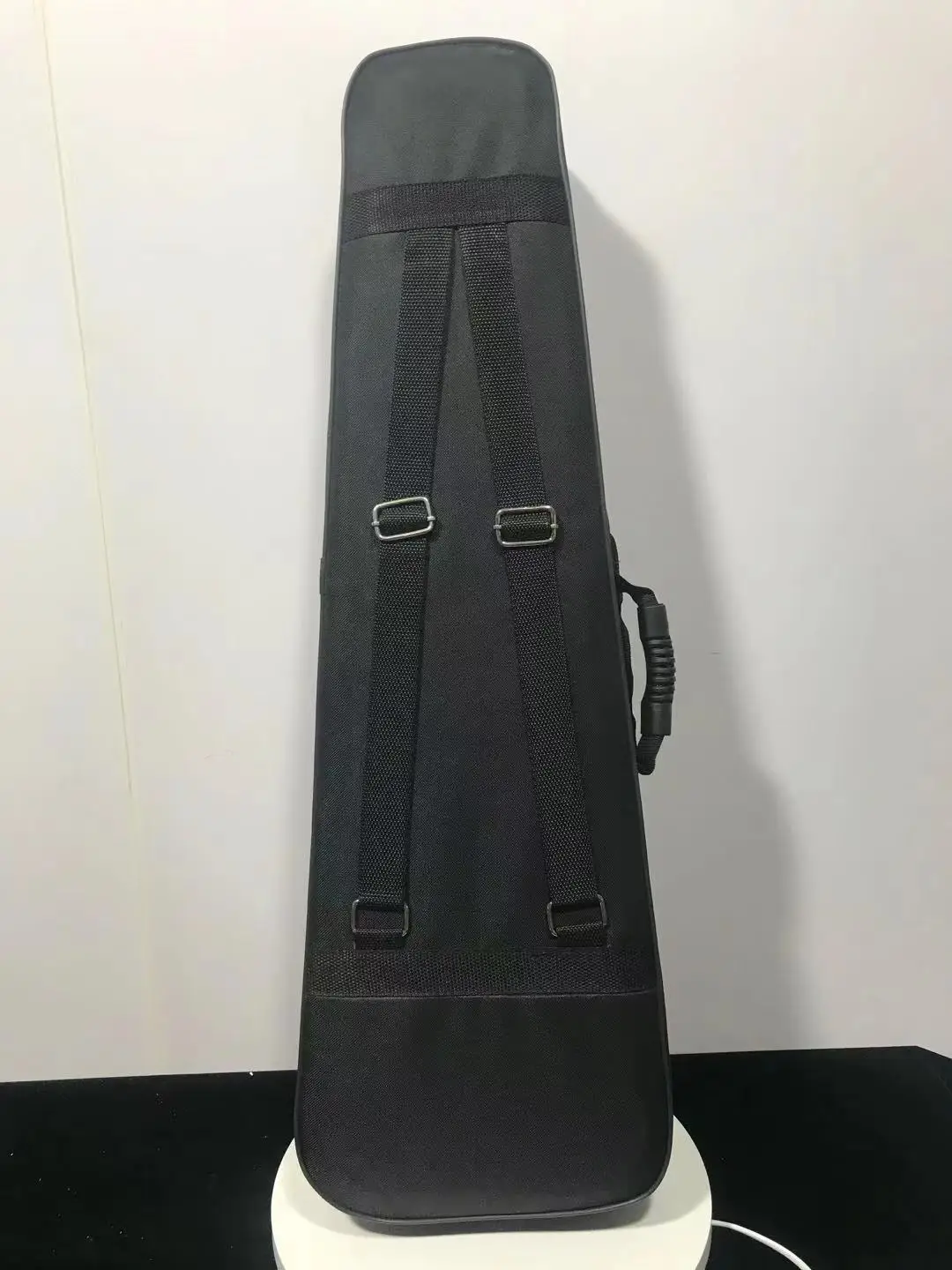 Professional Triangule Shape Violin Hard Case, Dark Black Inside Fiddle Storage Case, Parts Accessories, 4/4 Size, 1/8 Size
Professional Triangule Shape Violin Hard Case, Dark Black Inside Fiddle Storage Case, Parts Accessories, 4/4 Size, 1/8 Size