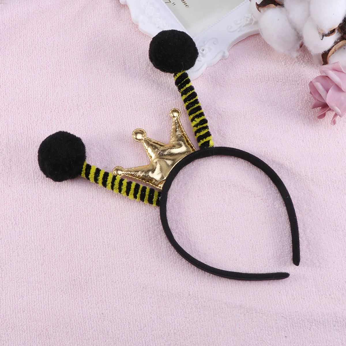 Antennae Ball Hair Band Halloween Christmas Ornaments Headwear Ladybug Headband Girl
Antennae Ball Hair Band Halloween Christmas Ornaments Headwear Ladybug Headband Girl