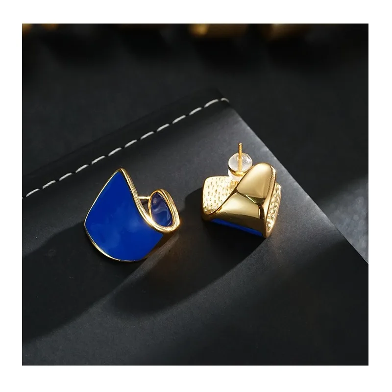 Classic Personalized Fashion Simple Temperament Blue Drip Geometric Earrings Daily Versatile Earrings Earrings
Classic Personalized Fashion Simple Temperament Blue Drip Geometric Earrings Daily Versatile Earrings Earrings