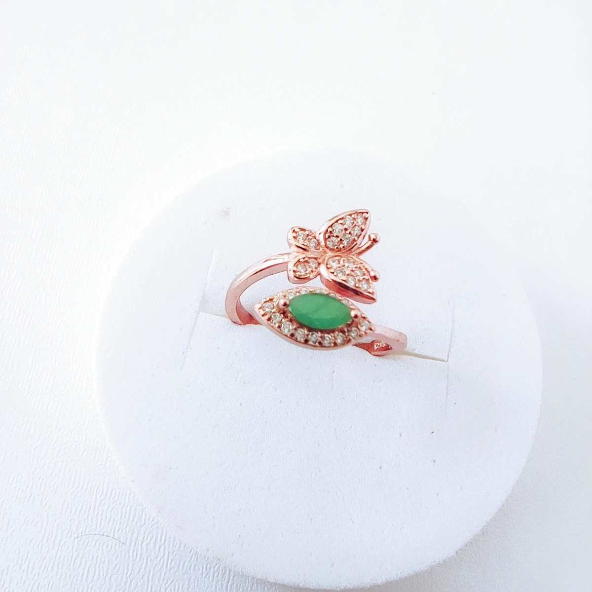 KJJEAXCMY брендовый бутик ювелирных изделий, стерлинговое серебро 925 пробы, натуральный изумруд, женский красочный драгоценный камень, мини-кольцо с бабочкой для девочек, ручная работа
KJJEAXCMY брендовый бутик ювелирных изделий, стерлинговое серебро 925 пробы, натуральный изумруд, женский красочный драгоценный камень, мини-кольцо с бабочкой для девочек, ручная работа