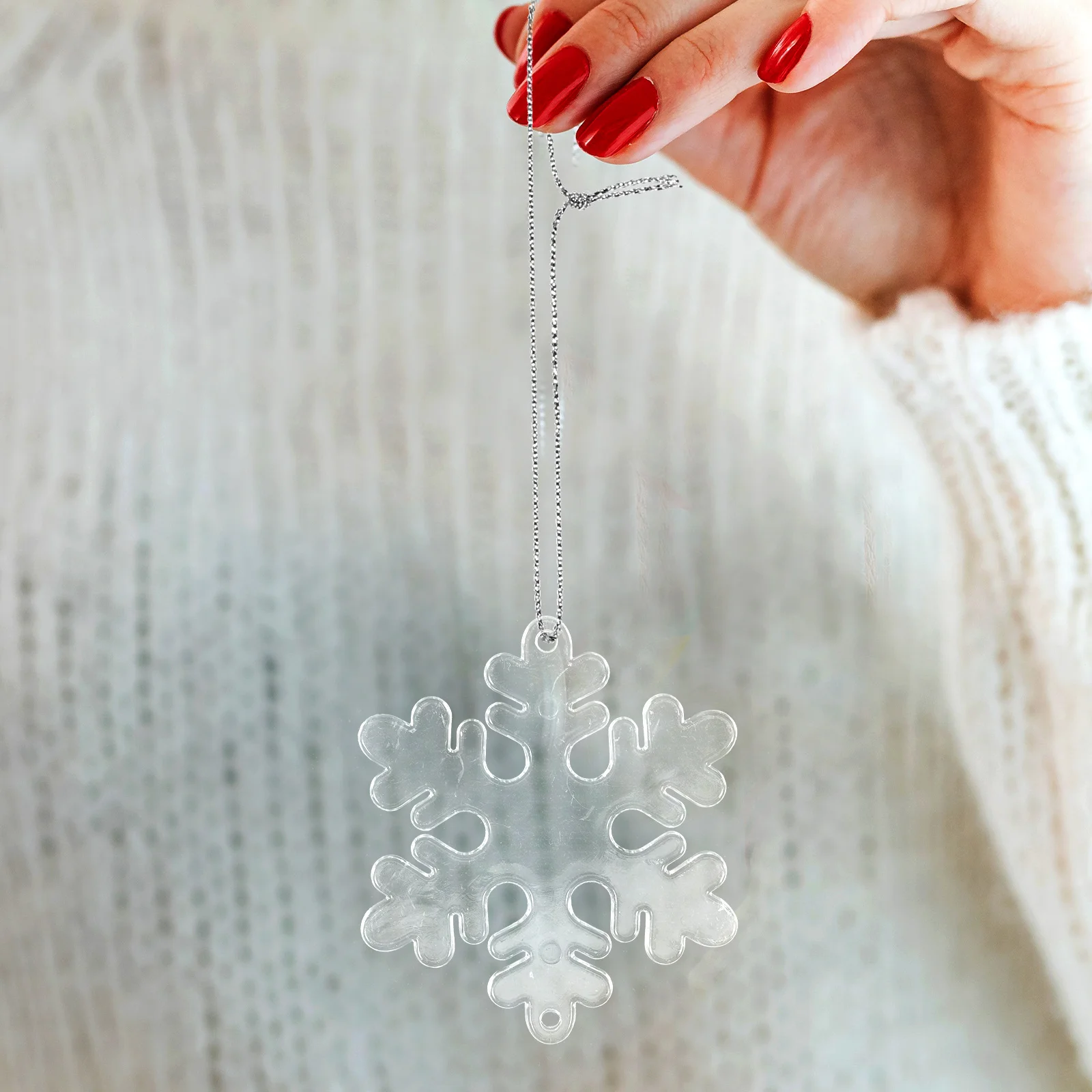 100 Pcs Snowflake Christmas Tree Pendant Transparent Acrylic naments Xmas Decor Hanging Supplies Reusable Festive Accessories
100 Pcs Snowflake Christmas Tree Pendant Transparent Acrylic naments Xmas Decor Hanging Supplies Reusable Festive Accessories