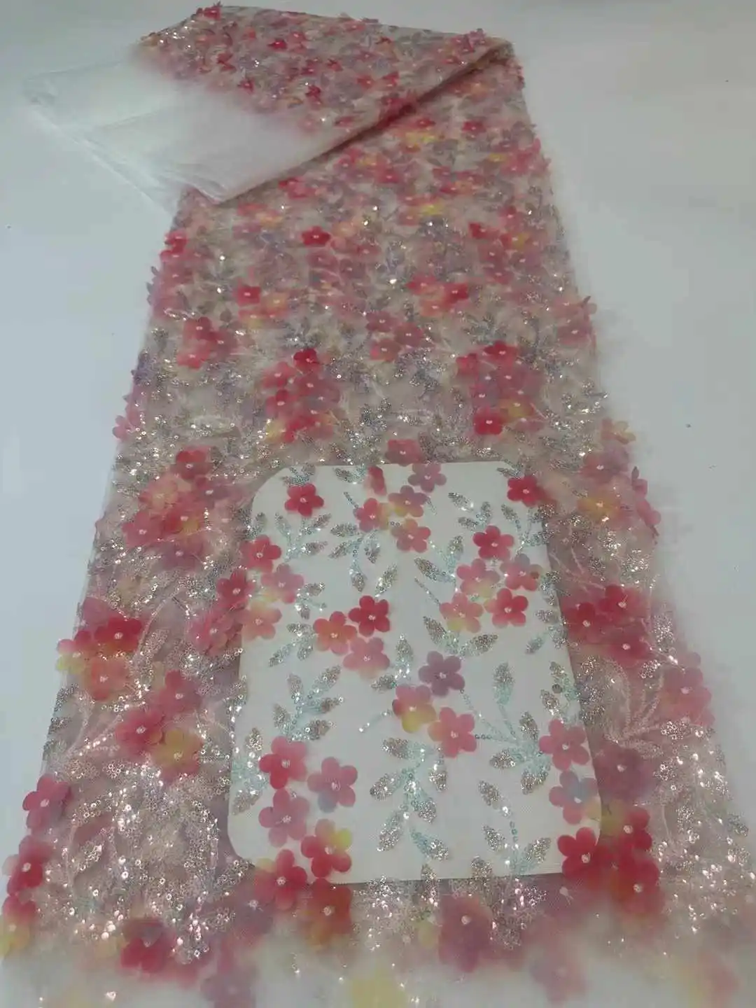 African Lace Fabric 2025 Sequins Beaded Embroidery Groom Nigerian Bridal High Quality 3D French Tulle Lace Fabric For Wedding
African Lace Fabric 2025 Sequins Beaded Embroidery Groom Nigerian Bridal High Quality 3D French Tulle Lace Fabric For Wedding