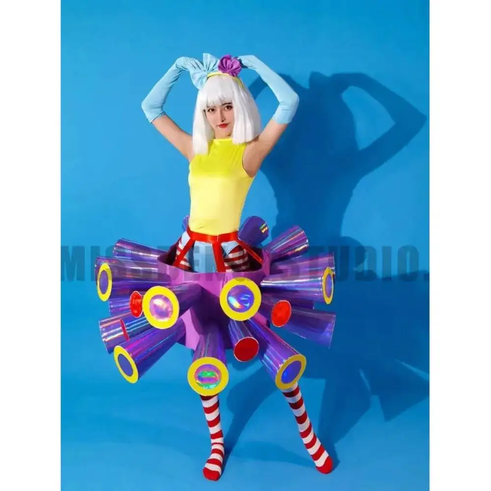 Amusement Park Dress Nightclub Gogo Bar DS Cosplay Costume Parade Atmosphere Cute Flower Car Carousel Dress Performance Costume
Amusement Park Dress Nightclub Gogo Bar DS Cosplay Costume Parade Atmosphere Cute Flower Car Carousel Dress Performance Costume