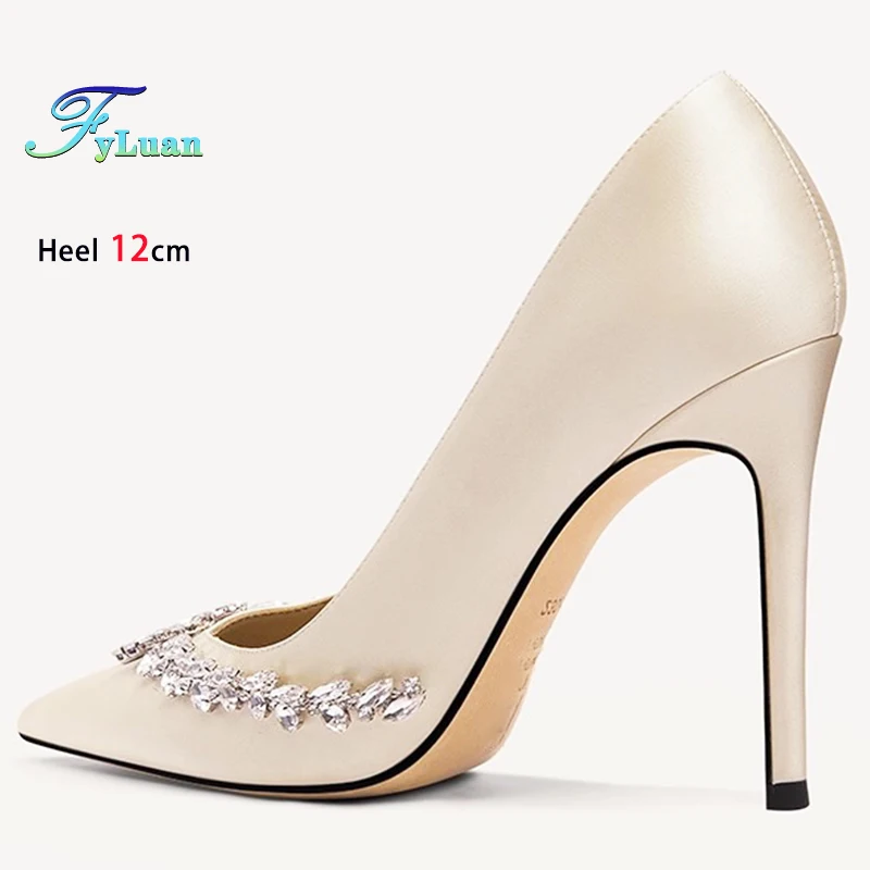 Новые абрикосовые женские туфли на высоком каблуке 12 см, 10 см, 8 см, шелковые женские туфли-лодочки на тонком каблуке с острым носком, вечерние туфли на шпильке со стразами и бусинами
Новые абрикосовые женские туфли на высоком каблуке 12 см, 10 см, 8 см, шелковые женские туфли-лодочки на тонком каблуке с острым носком, вечерние туфли на шпильке со стразами и бусинами