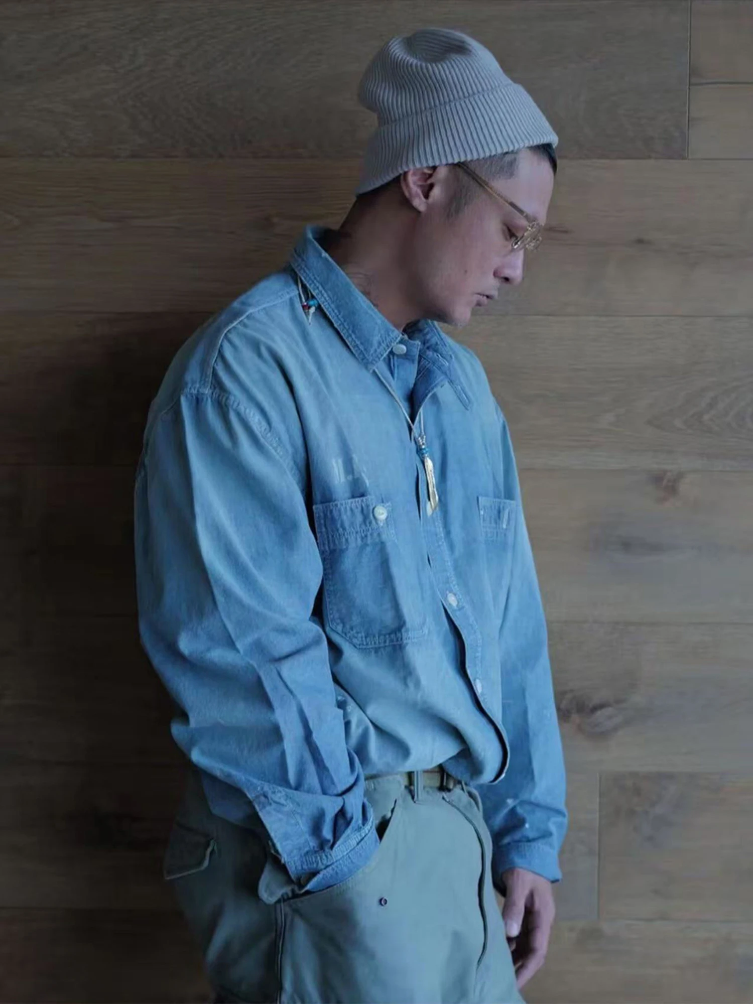 MADN anghai Limited Edition Waed Vintage Ink Splatter Denim irt Men's Casual Loose Fit Long Sve Cotton Workwear
MADN anghai Limited Edition Waed Vintage Ink Splatter Denim irt Men's Casual Loose Fit Long Sve Cotton Workwear