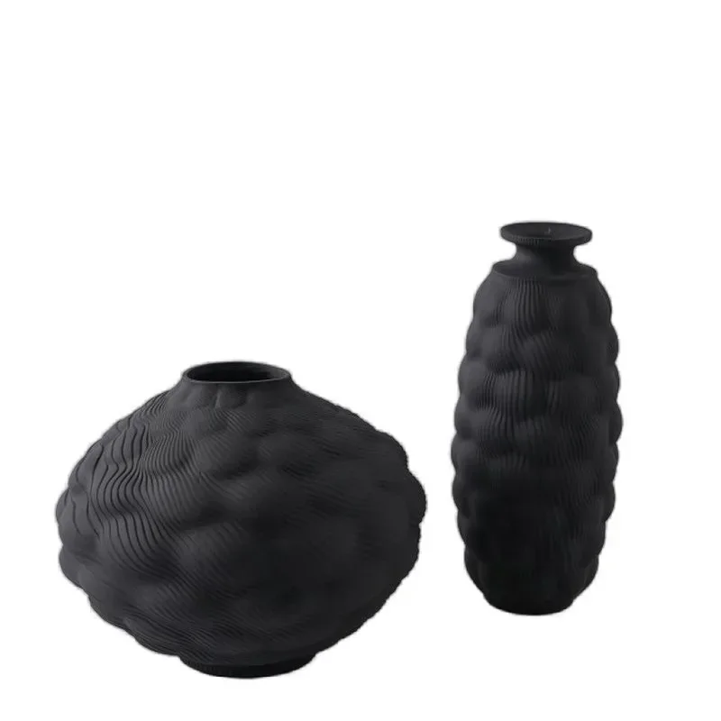 Chinese-style wabi-sabi wind zen black and white ceramic vase flower arrangement soft decoration
Chinese-style wabi-sabi wind zen black and white ceramic vase flower arrangement soft decoration