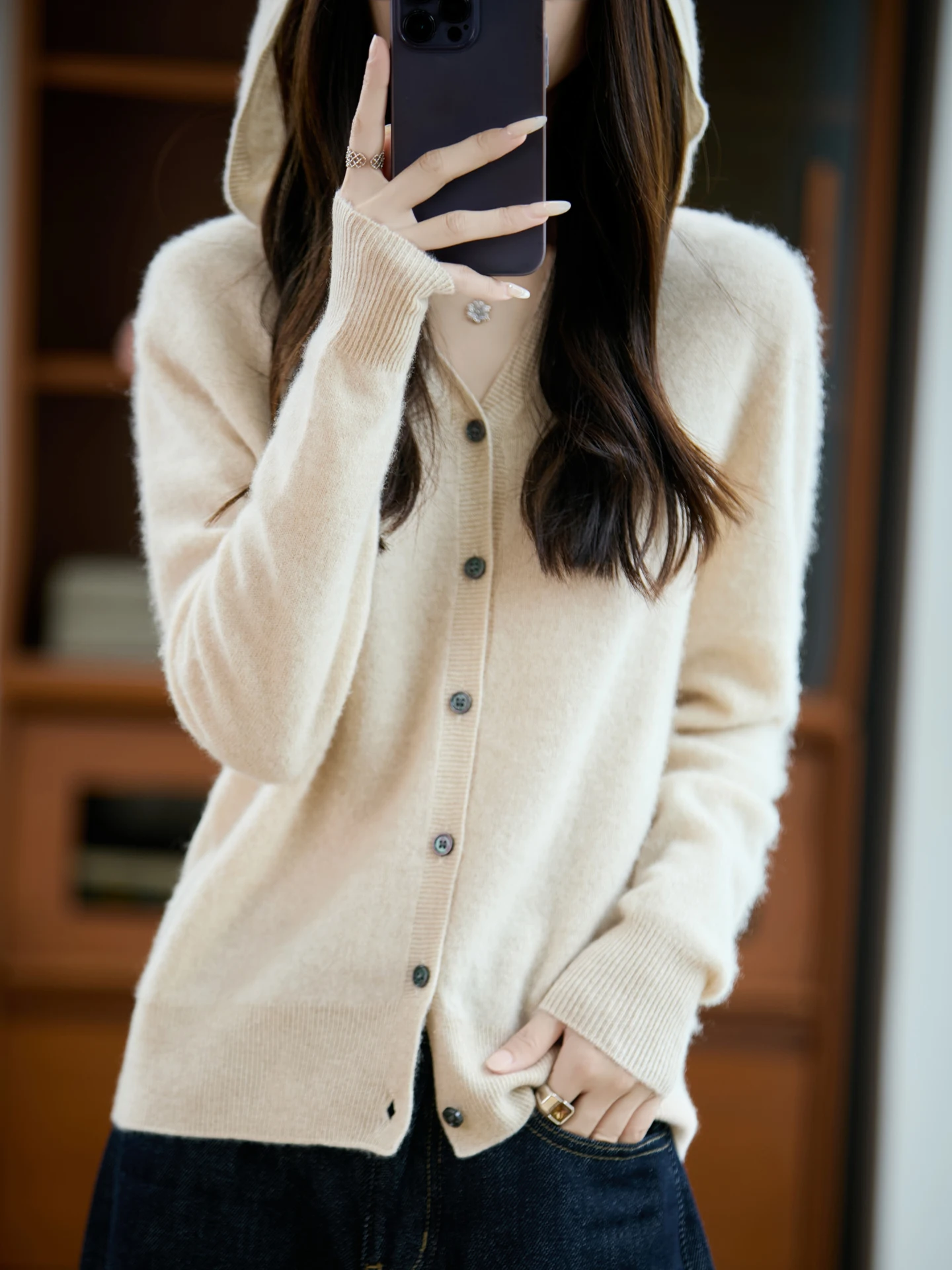 Осень-зима женский свитер с капюшоном, роскошный женский трикотаж из 100% мериносовой шерсти, новый кардиган, одежда с длинными рукавами, топы, женская верхняя одежда 
Осень-зима женский свитер с капюшоном, роскошный женский трикотаж из 100% мериносовой шерсти, новый кардиган, одежда с длинными рукавами, топы, женская верхняя одежда