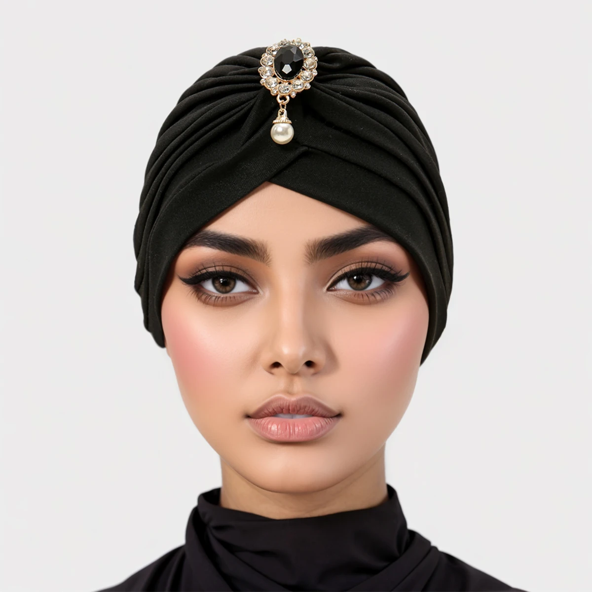 Новые мусульманские хиджабы со стандартным дизайном, шапочка-бини, женская шапочка из мягкого хлопка, зимняя теплая шапочка-бини высокого качества
Новые мусульманские хиджабы со стандартным дизайном, шапочка-бини, женская шапочка из мягкого хлопка, зимняя теплая шапочка-бини высокого качества