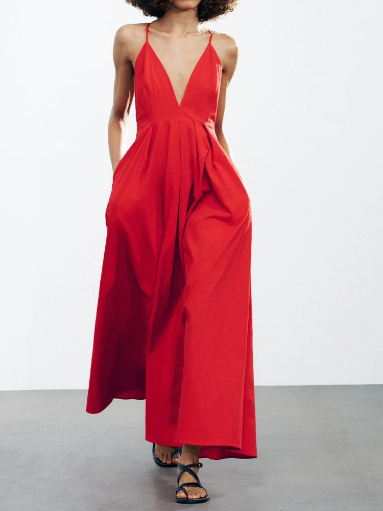 European and American style women's summer new fashion temperament red sexy backless v-neck temperament long dress
European and American style women's summer new fashion temperament red sexy backless v-neck temperament long dress