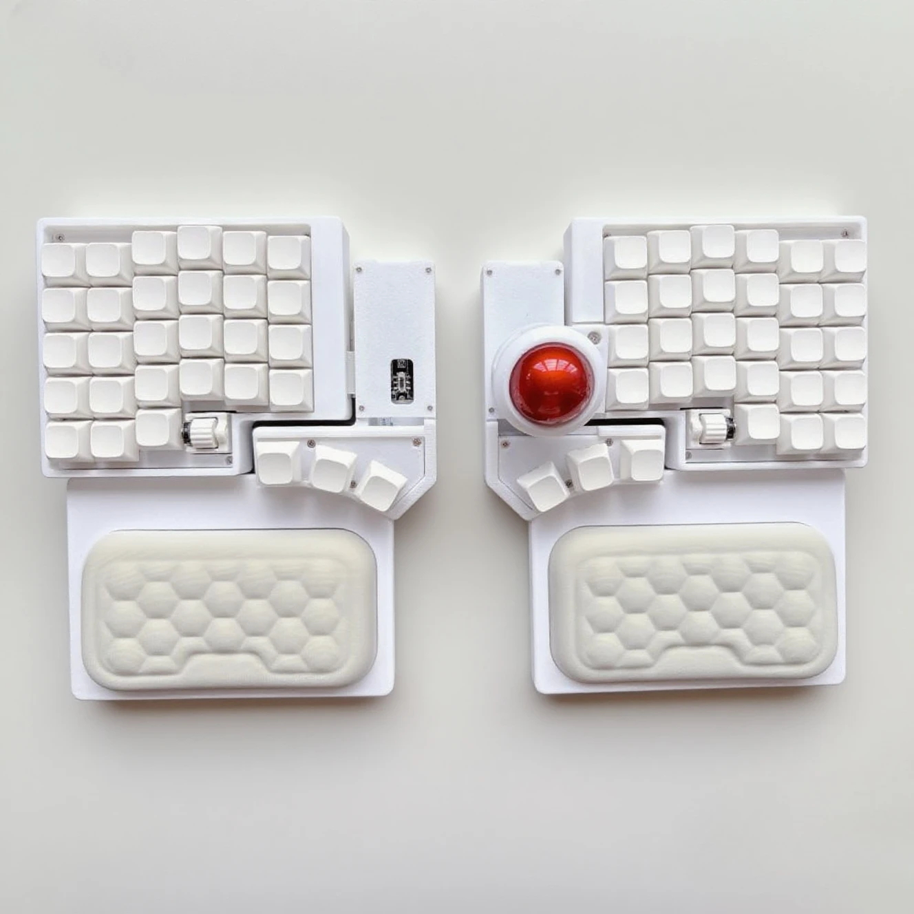 CCK-BALL Bluetooth Split Keyboard Wireless Hotswap Trackball Dual Knobs Gamer Teclado MX Switch Crosses Keyboard Kit Accessories
CCK-BALL Bluetooth Split Keyboard Wireless Hotswap Trackball Dual Knobs Gamer Teclado MX Switch Crosses Keyboard Kit Accessories